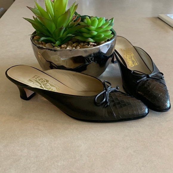 Salvatore Ferragamo Shoes - Salvatore Ferragamo shoes. Size 7 1/2